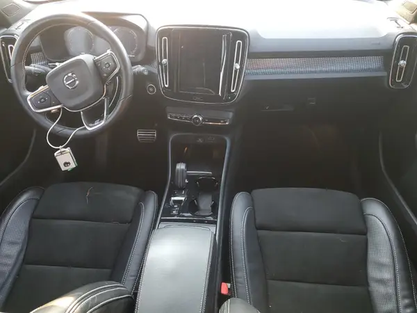 YV4162UMXL2347515 2020 VOLVO XC40 - Image 8