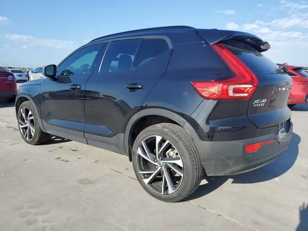 YV4162UMXM2455151 2021 VOLVO XC40 - Image 2