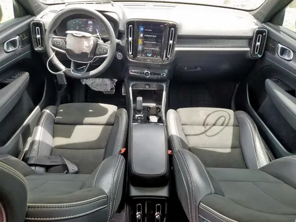 YV4162UMXM2455151 2021 VOLVO XC40 - Image 8