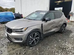 YV4162UMXN2714870 2022 VOLVO XC40