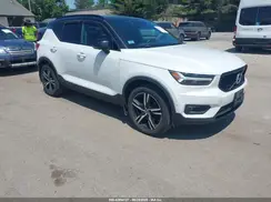 YV4162XZ0K2009109 2019 VOLVO XC40