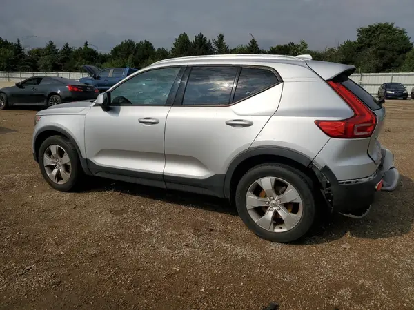 YV4162XZ0K2014777 2019 VOLVO XC40 - Image 2
