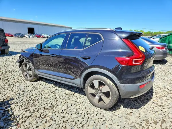 YV4162XZ1K2014271 2019 VOLVO XC40 - Image 2