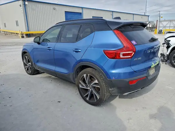 YV4162XZ2K2006292 2019 VOLVO XC40 - Image 2