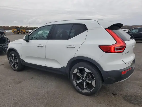 YV4162XZ4K2012174 2019 VOLVO XC40 - Image 2