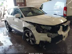 YV4162XZ6K2010524 2019 VOLVO XC40