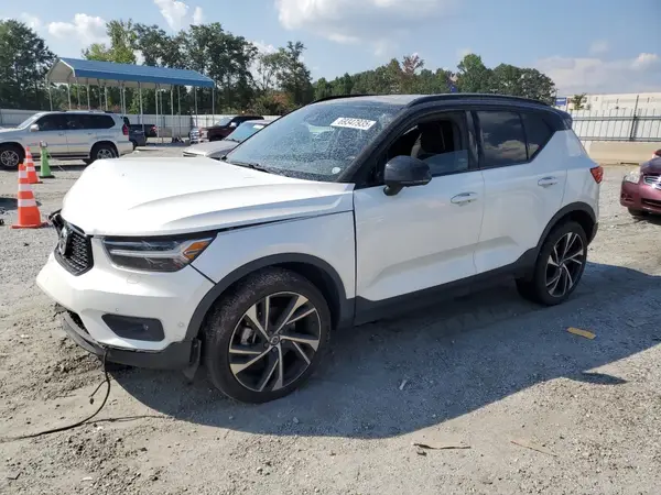 YV4162XZ6K2014394 2019 VOLVO XC40 - Image 1