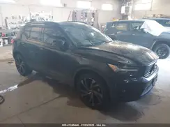 YV4162XZ6K2015495 2019 VOLVO XC40