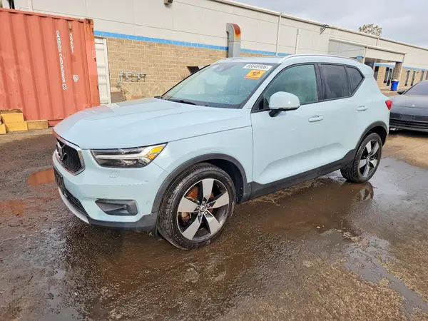 YV4162XZ7K2007647 2019 VOLVO XC40 - Image 1