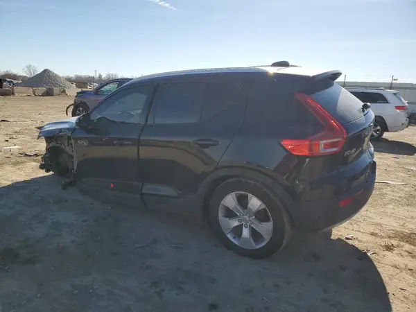 YV4162XZ7K2014467 2019 VOLVO XC40 - Image 2
