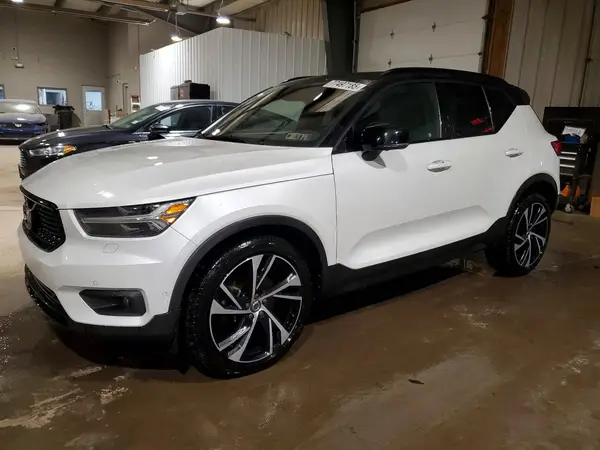 YV4162XZ8K2003400 2019 VOLVO XC40 - Image 1