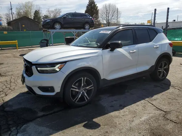 YV4162XZ8K2006393 2019 VOLVO XC40 - Image 1