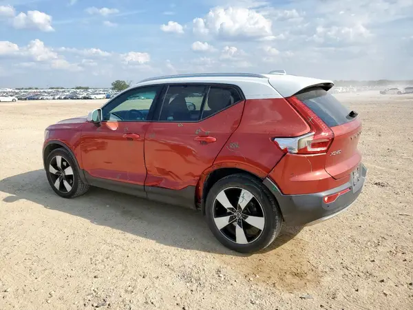 YV4162XZ9K2013773 2019 VOLVO XC40 - Image 2