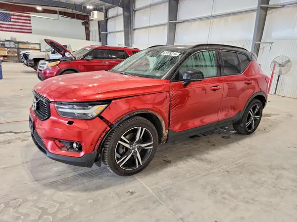 YV4162XZ9K2015197 2019 VOLVO XC40 - Image 1