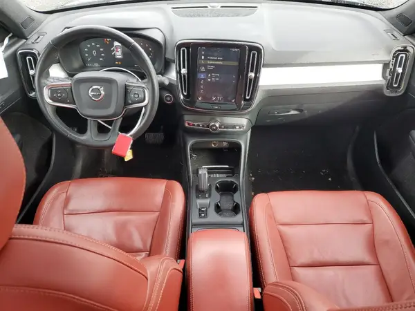 YV4162XZXK2014656 2019 VOLVO XC40 - Image 8