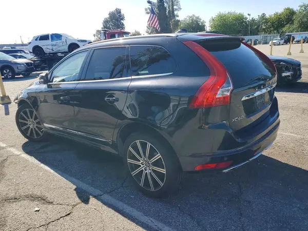 YV426MDC2F2592434 2016 VOLVO XC90 - Image 2