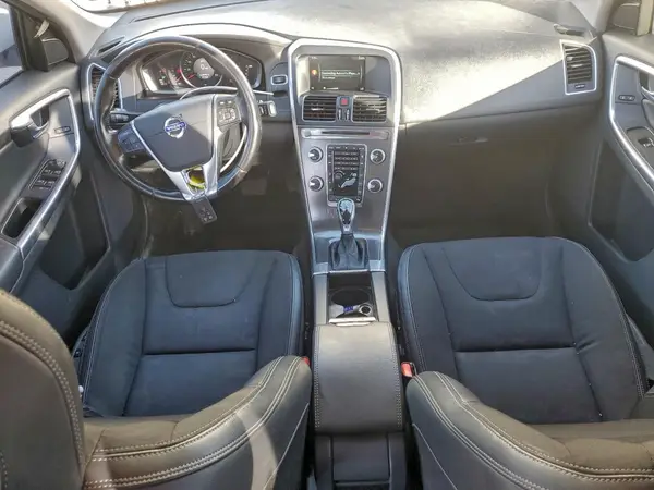 YV440MDJ0G2811322 2016 VOLVO XC60 - Image 8