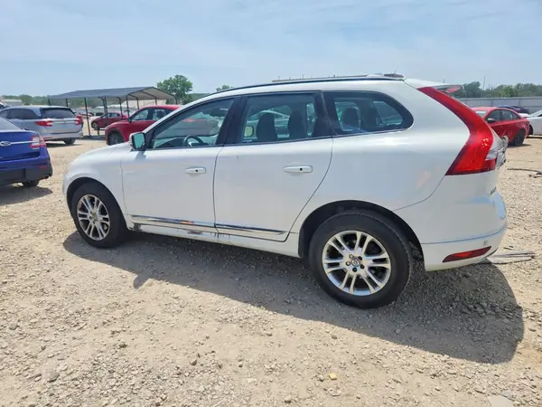 YV440MDJ0G2813619 2016 VOLVO XC60 - Image 2