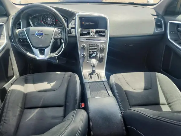 YV440MDJ0G2813619 2016 VOLVO XC60 - Image 8