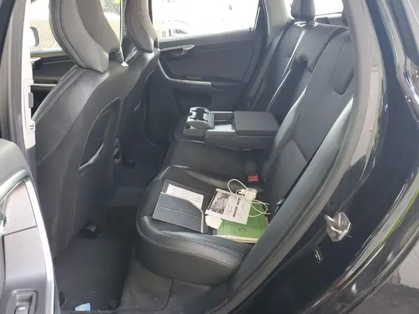 YV440MDJ0G2863808 2016 VOLVO XC60 - Image 1