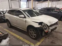 YV440MDJ0G2920301 2016 VOLVO XC60