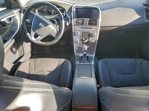 YV440MDJ0G2921562 2016 VOLVO XC60 - Image 8