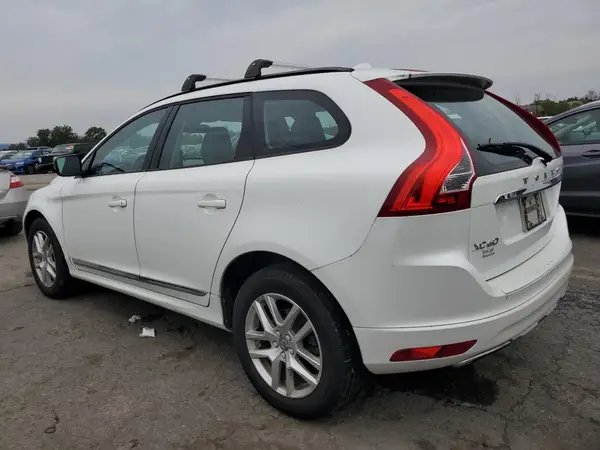 YV440MDJ1H2090512 2017 VOLVO XC60 - Image 2