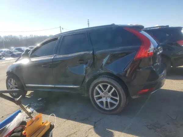 YV440MDJ1H2105624 2017 VOLVO XC60 - Image 2