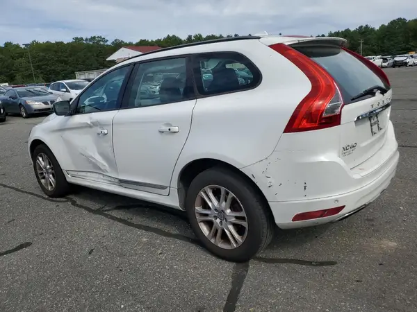 YV440MDJ3G2842418 2016 VOLVO XC60 - Image 2