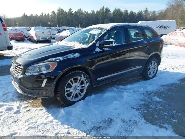 YV440MDJ3G2865598 2016 VOLVO XC60 - Image 2