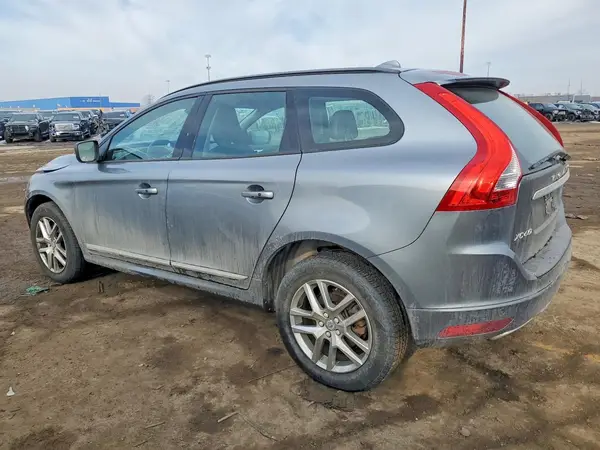 YV440MDJ5H2105156 2017 VOLVO XC60 - Image 2