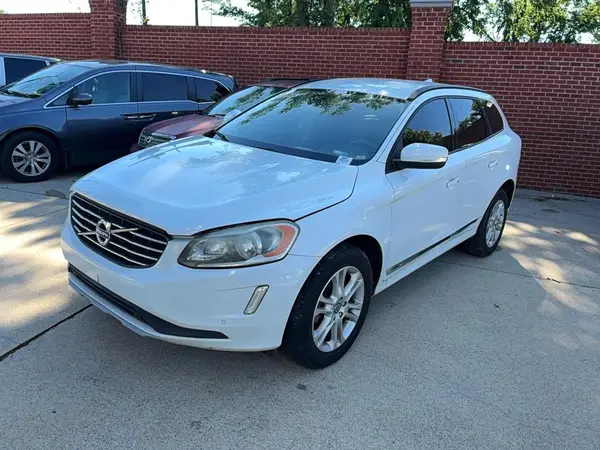 YV440MDJ6G2845538 2016 VOLVO XC60 - Image 2