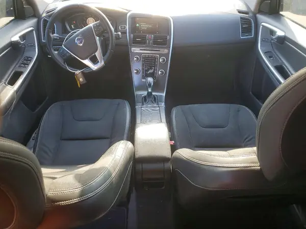 YV440MDJ6G2865322 2016 VOLVO XC60 - Image 8
