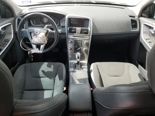 YV440MDJ7G2793823 2016 VOLVO XC60 - Image 8