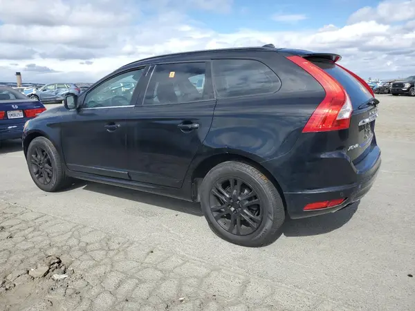 YV440MDJ7G2918335 2016 VOLVO XC60 - Image 2