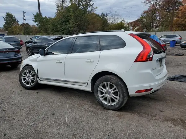 YV440MDJ9G2815370 2016 VOLVO XC60 - Image 2