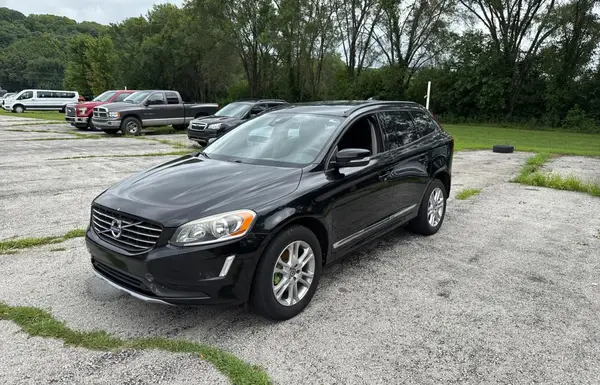 YV440MDJ9G2839037 2016 VOLVO XC60 - Image 2