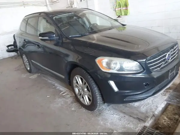 YV440MDJ9G2872118 2016 VOLVO XC60 - Image 1