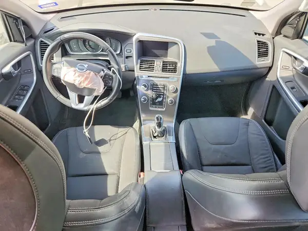 YV440MDJXG2849446 2016 VOLVO XC60 - Image 8