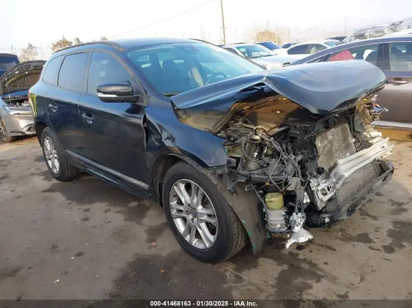 YV440MDJXG2859992 2016 VOLVO XC60 - Image 1