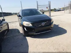 YV440MDJXG2860690 2016 VOLVO XC60
