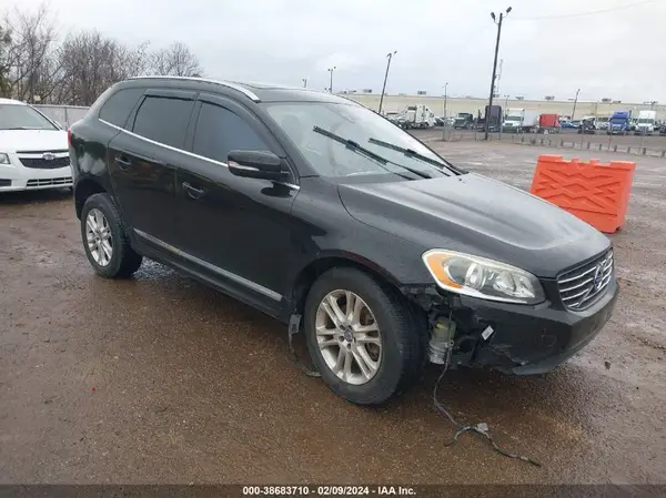 YV440MDK0G2783496 2016 VOLVO XC60 - Image 1