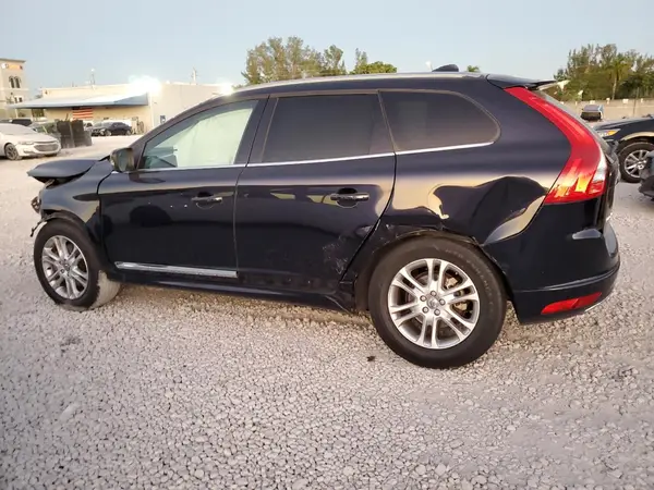 YV440MDK0G2818635 2016 VOLVO XC60 - Image 2