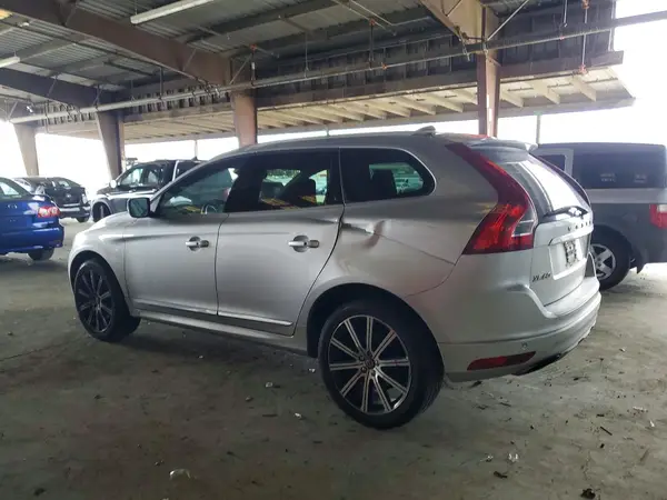 YV440MDK0G2830333 2016 VOLVO XC60 - Image 2