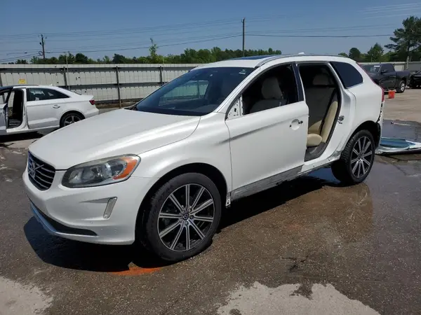 YV440MDK0G2850632 2016 VOLVO XC60 - Image 1