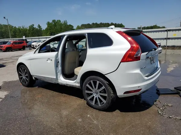 YV440MDK0G2850632 2016 VOLVO XC60 - Image 2