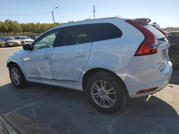 YV440MDK1G2782874 2016 VOLVO XC60 - Image 2