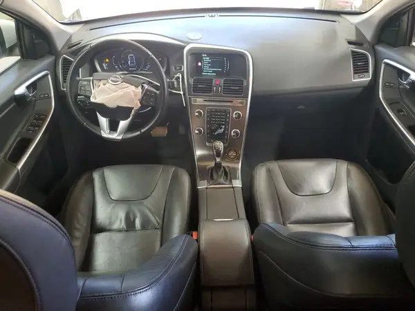 YV440MDK1G2856827 2016 VOLVO XC60 - Image 8