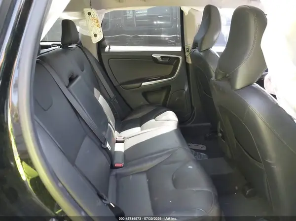 YV440MDK1G2901488 2016 VOLVO XC60 - Image 8