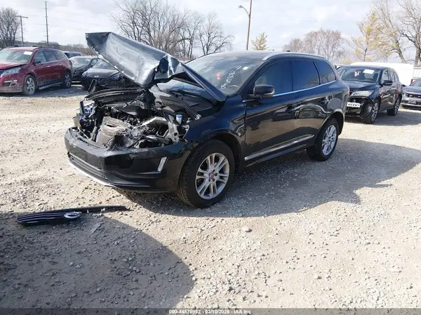 YV440MDK1G2922678 2016 VOLVO XC60 - Image 2
